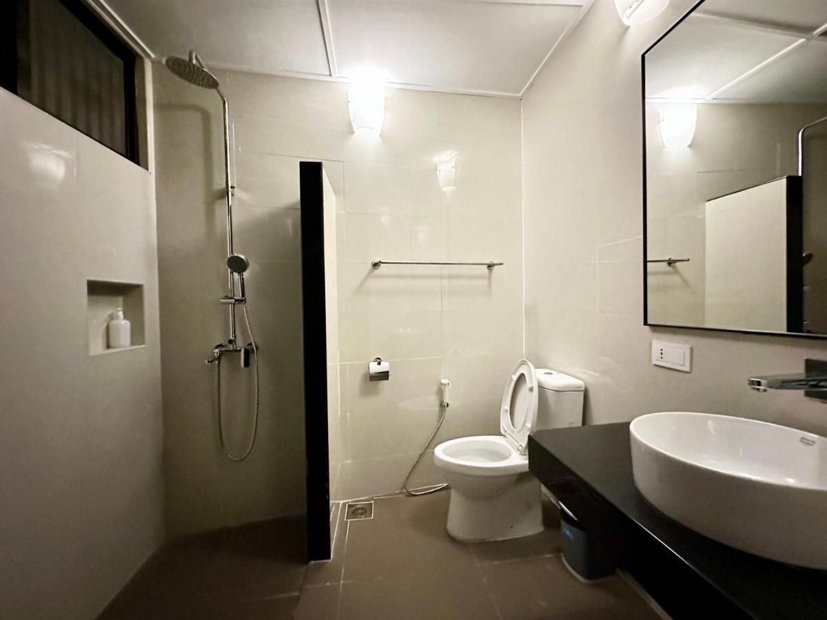 Madras Inn 58-1 Private Bathroom ジョージタウン エクステリア 写真