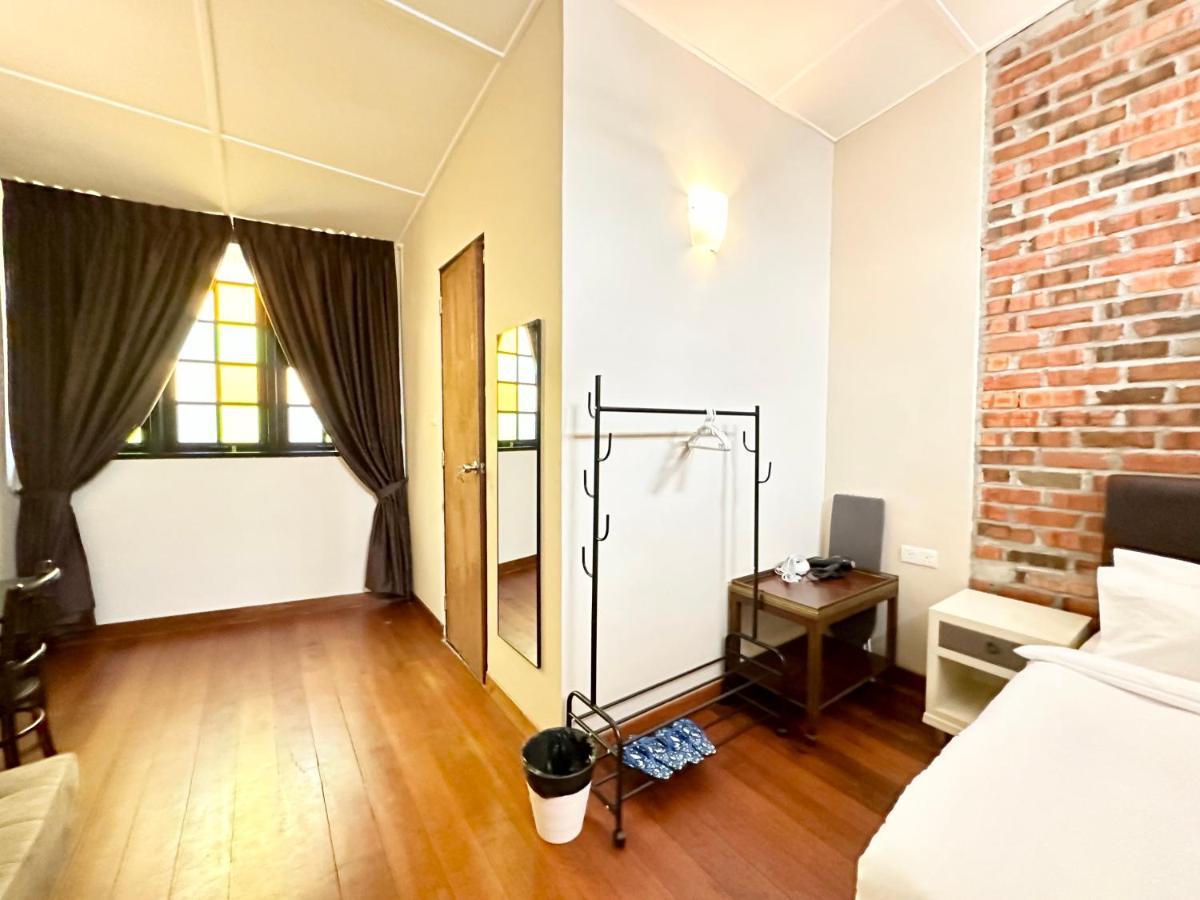 Madras Inn 58-1 Private Bathroom ジョージタウン エクステリア 写真