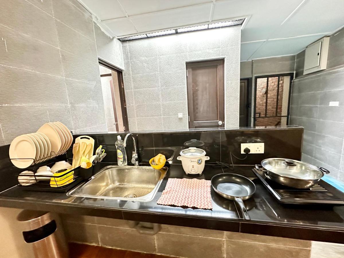 Madras Inn 58-1 Private Bathroom ジョージタウン エクステリア 写真